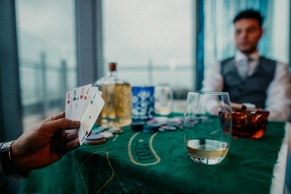 The Real Math Behind Casino Bonuses (And Why Most Players Lose)