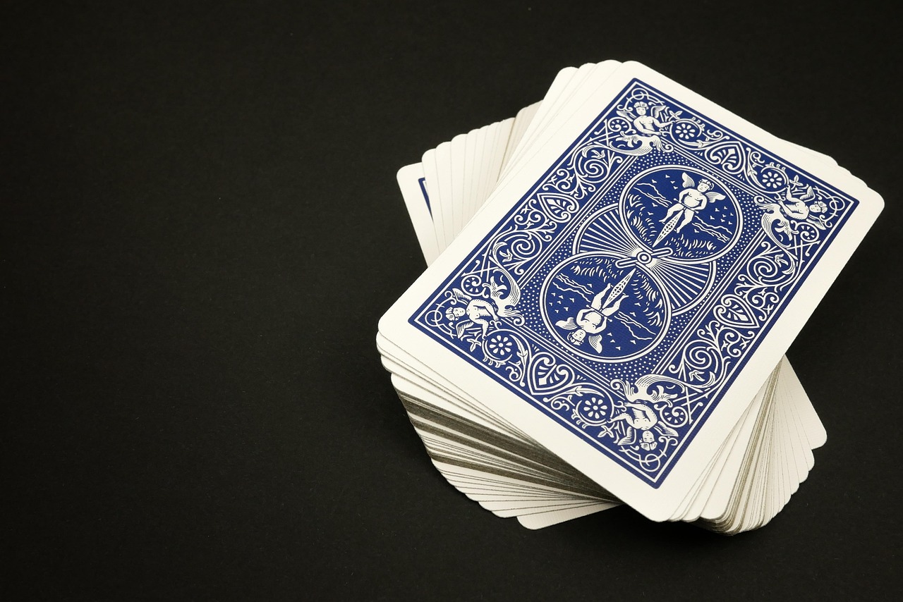 The Realities of iGaming in 2025: Slots, Poker, and Smart Betting